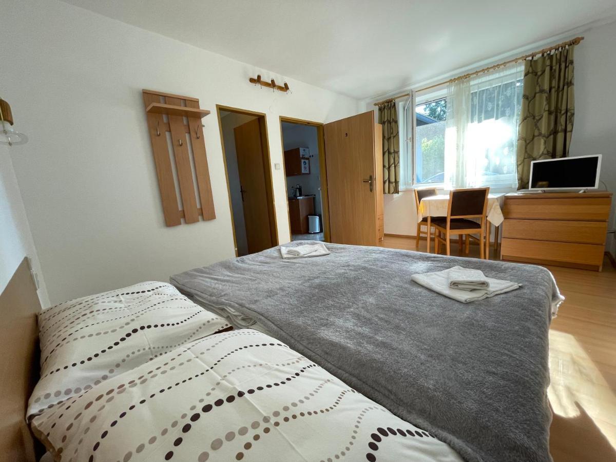 Appartamento Privat Hotos Liptovský Mikuláš Esterno foto