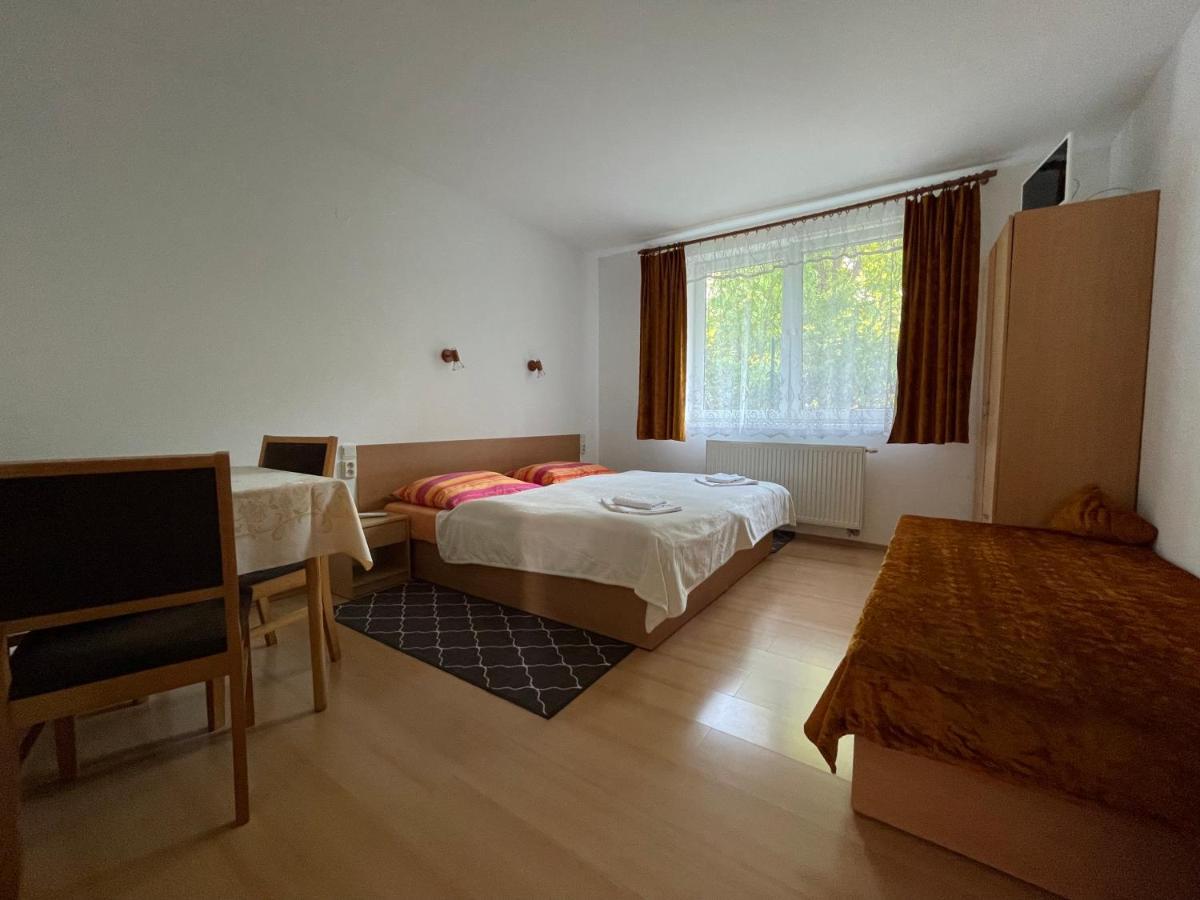Appartamento Privat Hotos Liptovský Mikuláš Esterno foto